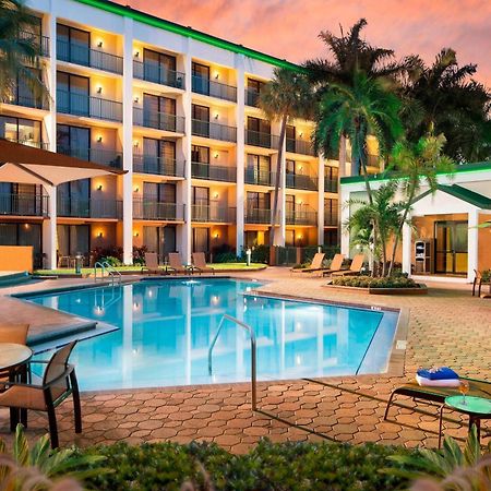 Courtyard By Marriott Fort Lauderdale East / Lauderdale-By-The-Sea Eksteriør bilde