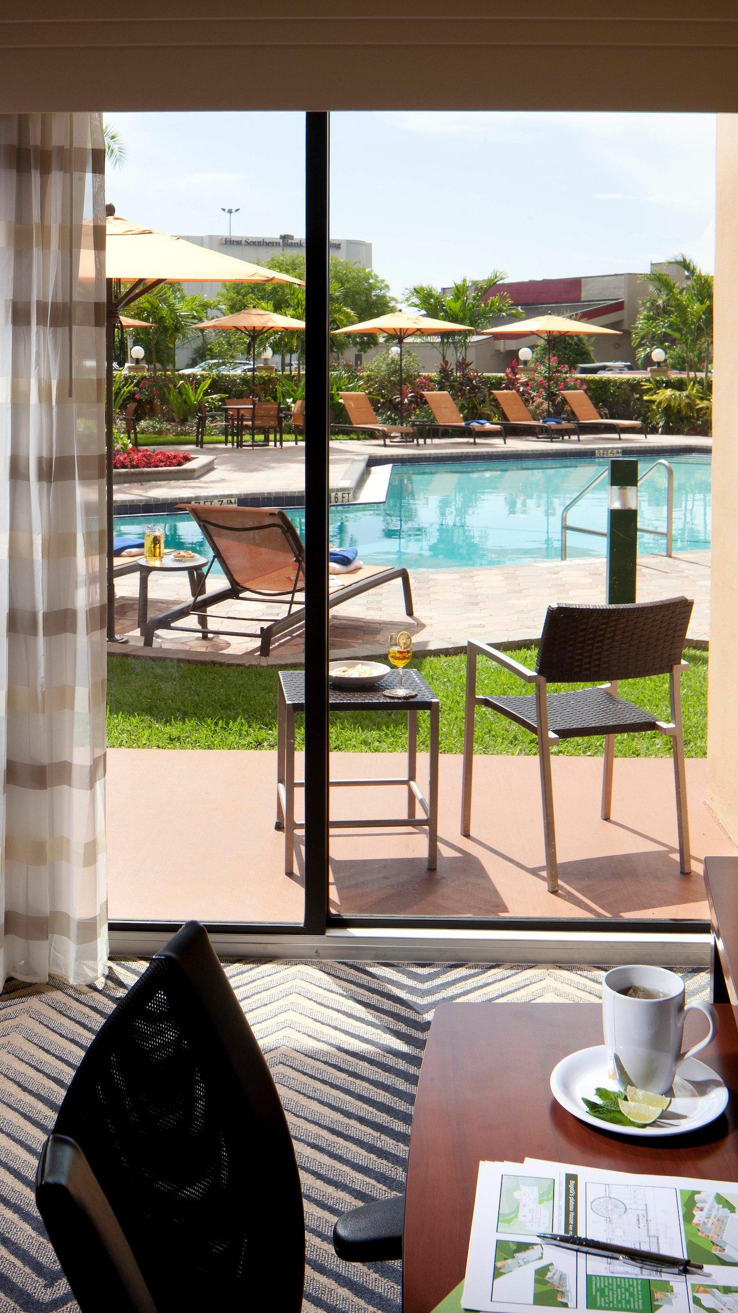 Courtyard By Marriott Fort Lauderdale East / Lauderdale-By-The-Sea Eksteriør bilde