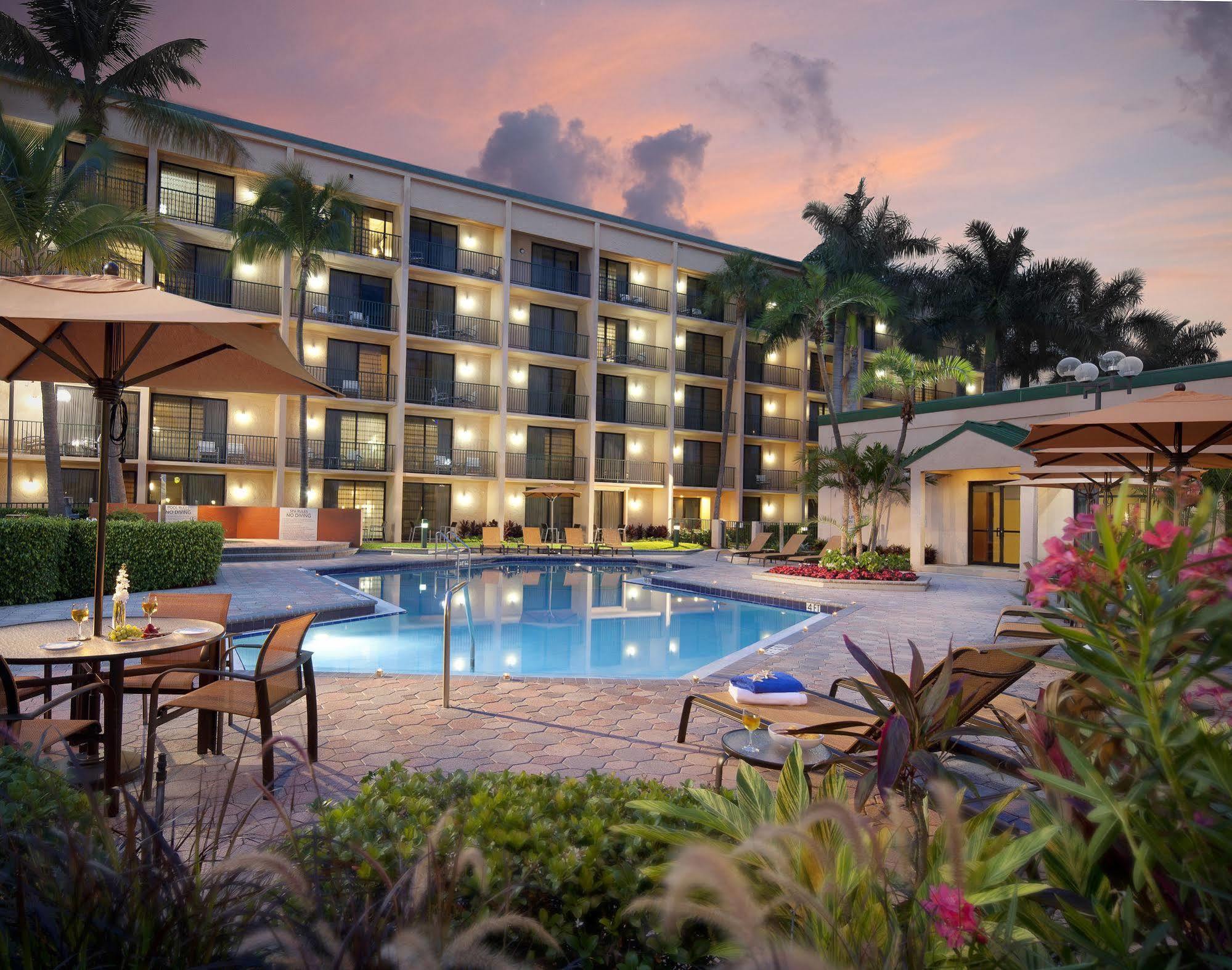 Courtyard By Marriott Fort Lauderdale East / Lauderdale-By-The-Sea Eksteriør bilde